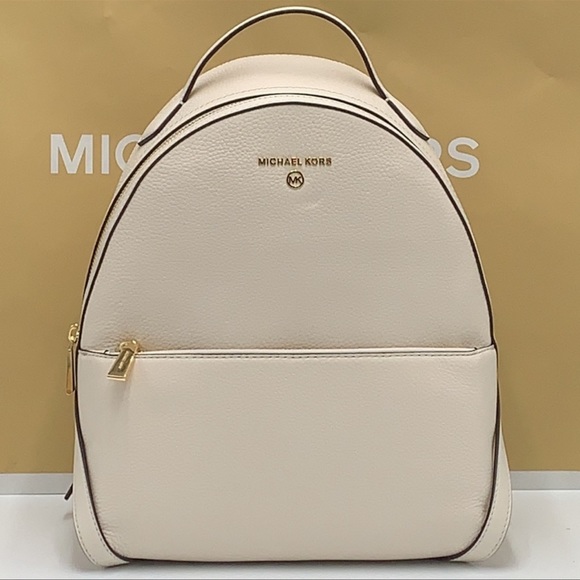 Michael Kors Women's Valerie Medium Pebbled Leather Backpack
Light Cream 
NWT - Picture 4 of 16